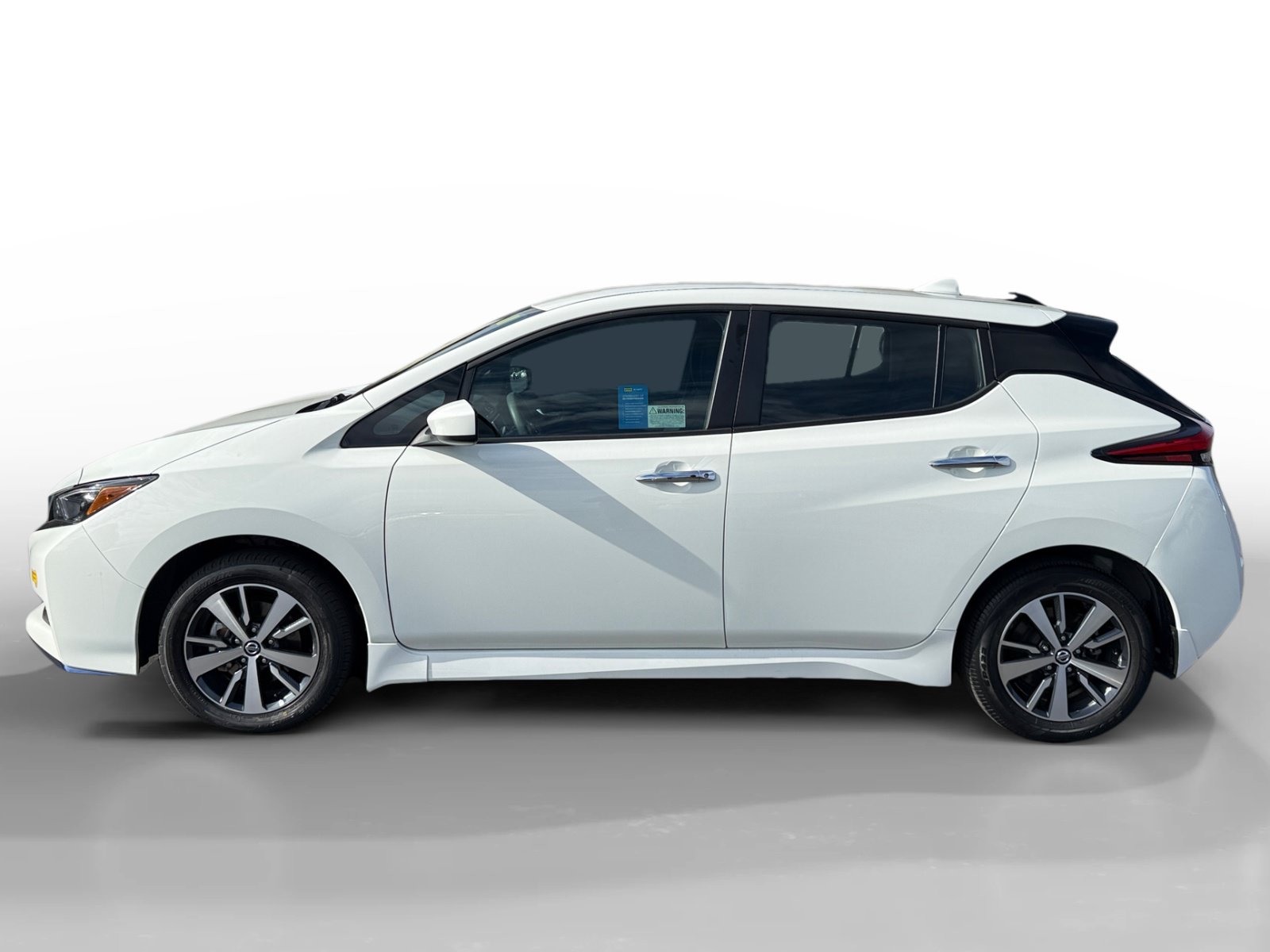 Used 2022 Nissan Leaf S Plus FWD image 2