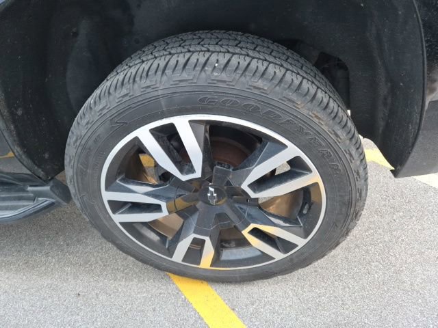 Used 2018 Chevrolet Tahoe Premier AWD/4WD image 8