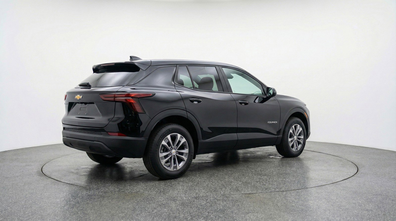Used 2025 Chevrolet Equinox LT FWD image 9