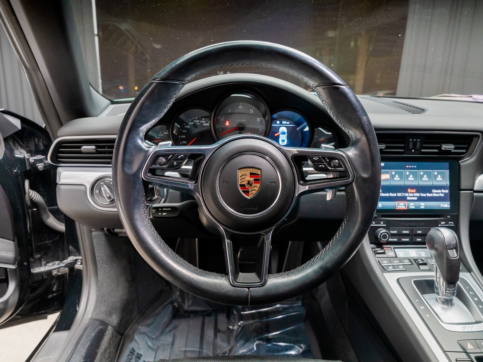 Used 2018 Porsche 911 Carrera 4S image 38