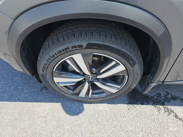 Certified 2023 Nissan Rogue Platinum w/ Platinum Premium Package AWD/4WD image 12