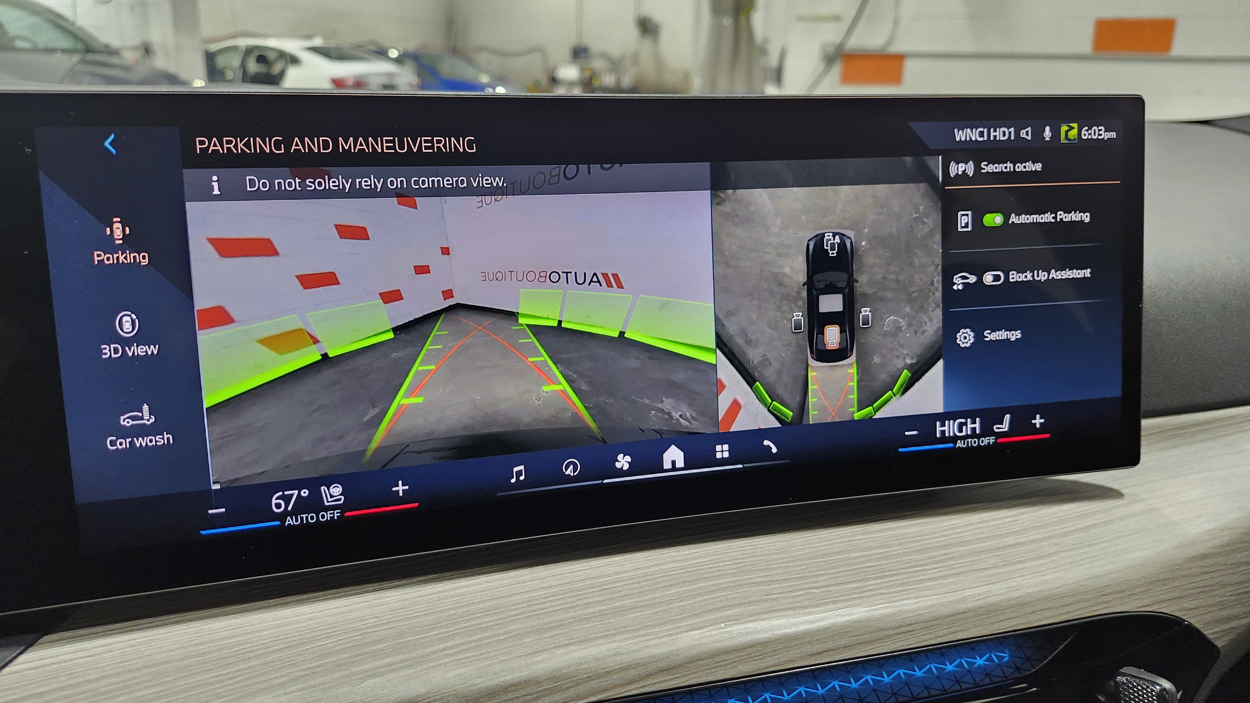 Used 2025 BMW 330i xDrive 330i xDrive w/ Convenience Package image 4