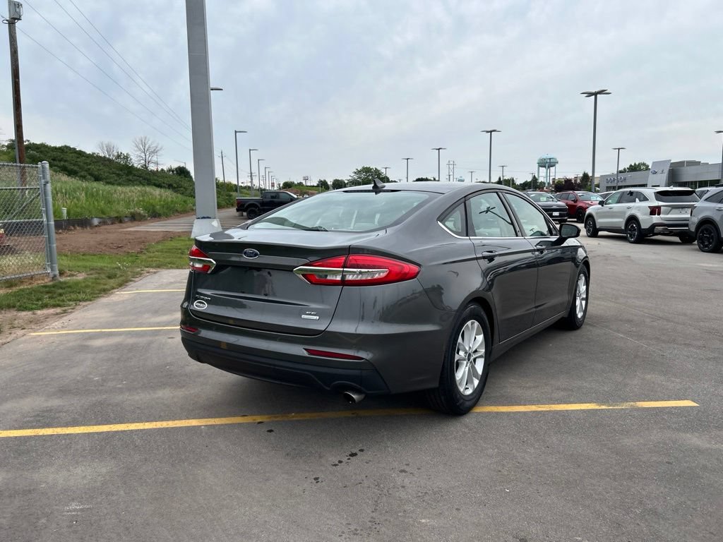 Certified 2019 Ford Fusion SE FWD image 7