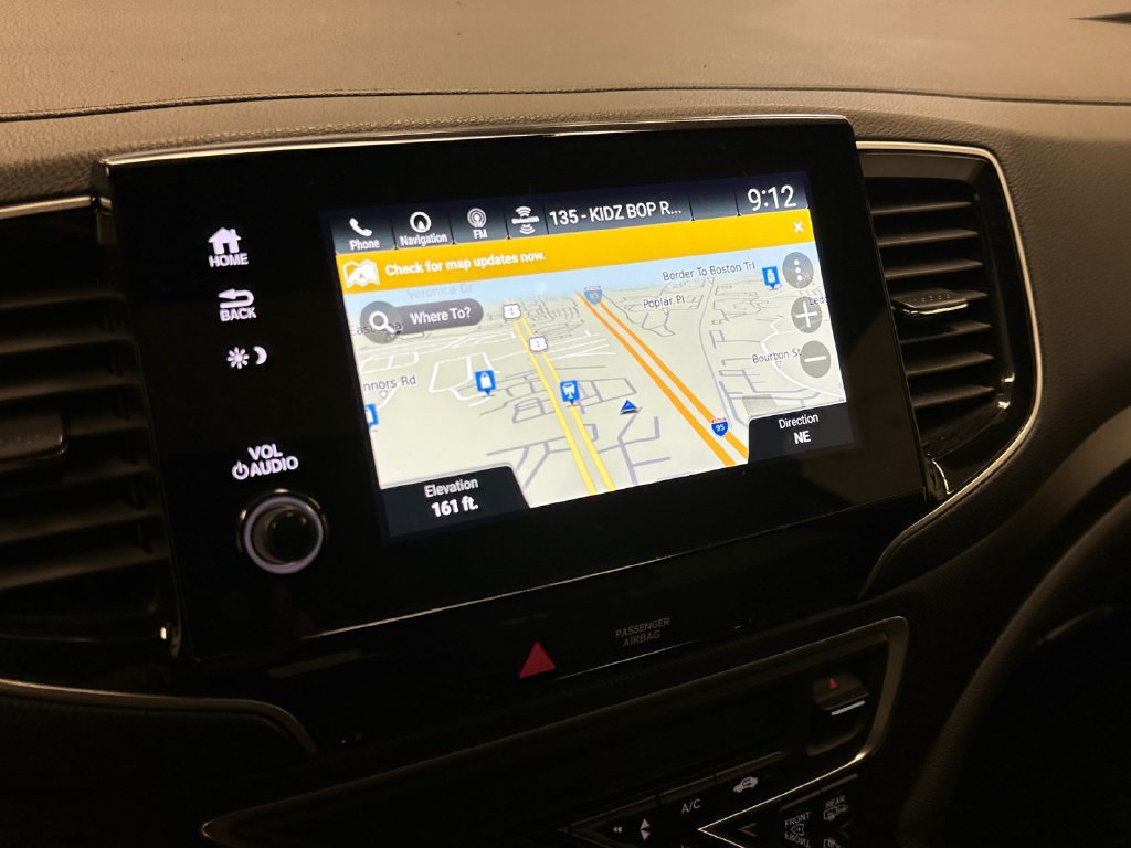 Used 2025 Honda Passport TrailSport image 21