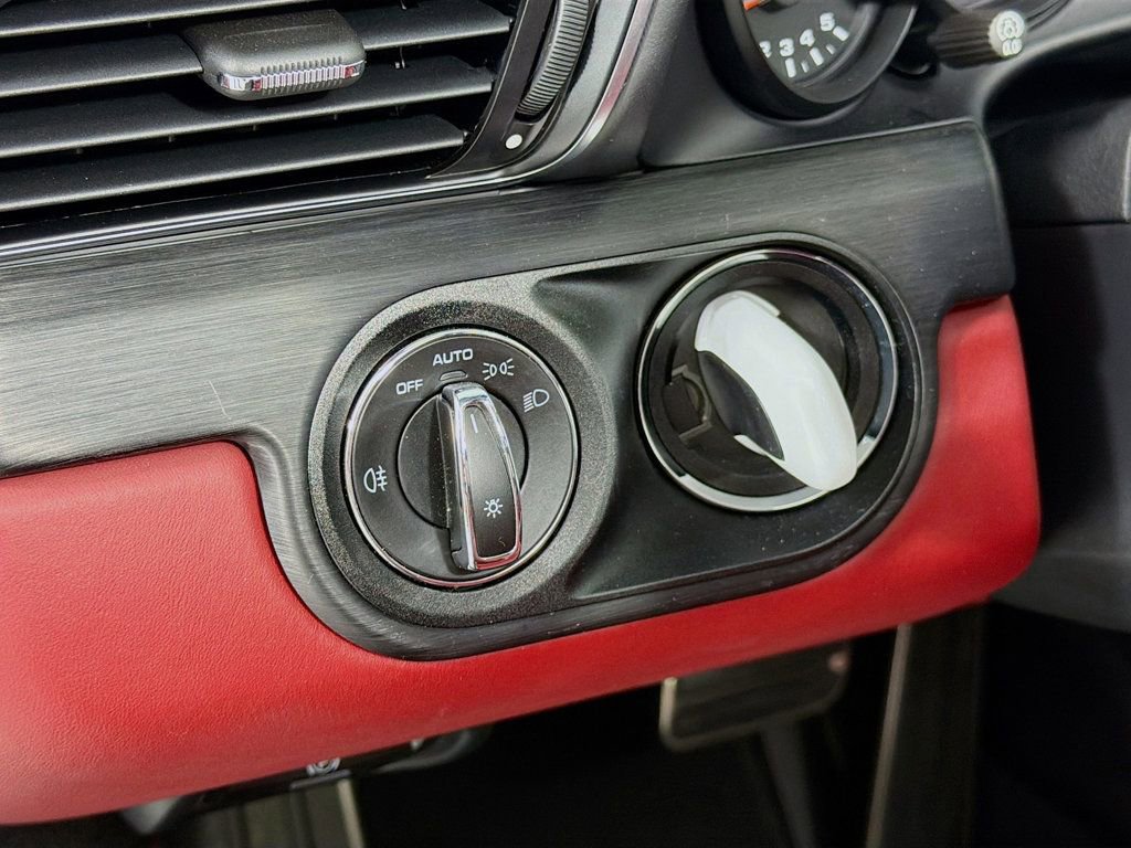 Certified 2019 Porsche 911 Targa 4 GTS image 23