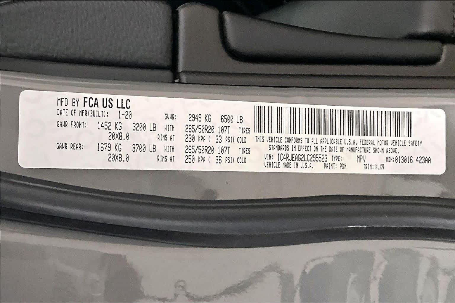 Used 2020 Jeep Grand Cherokee Altitude RWD image 32