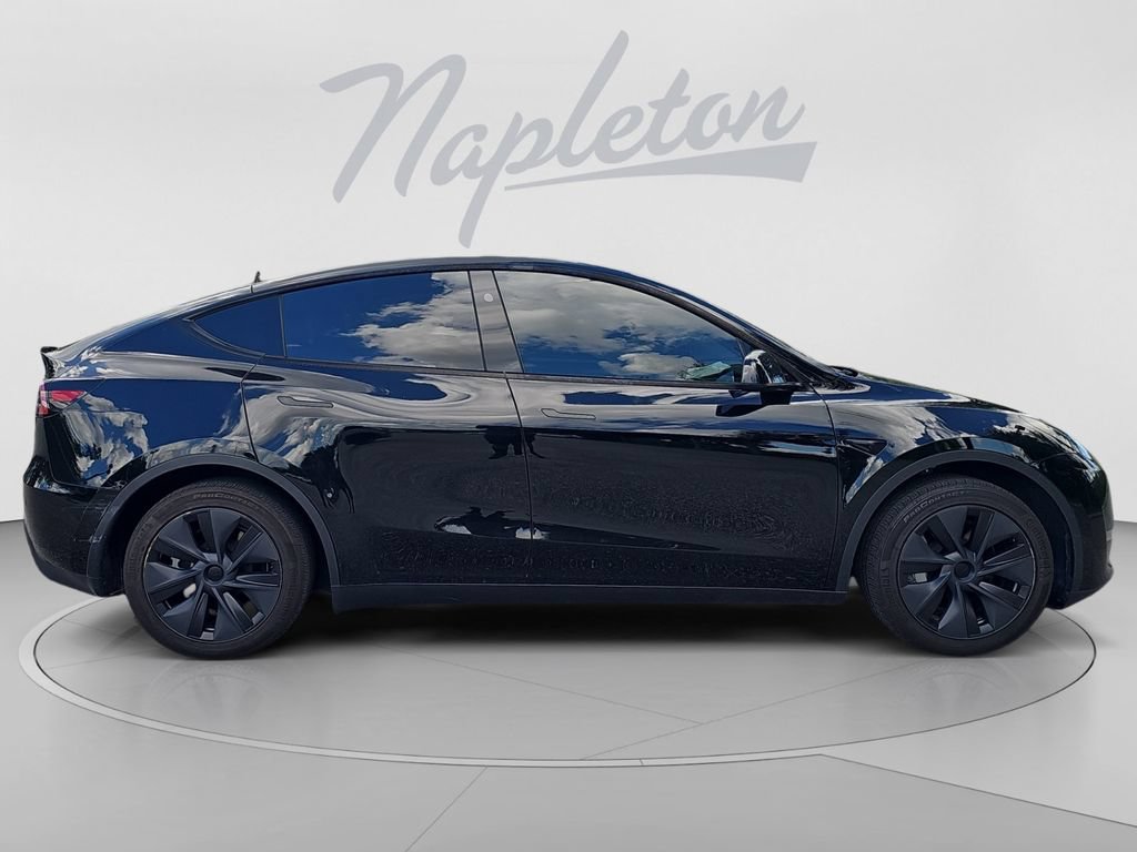 Used 2025 Tesla Model Y Long Range RWD image 7