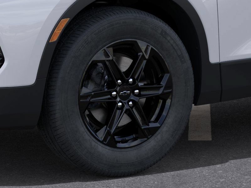 New 2026 Chevrolet Blazer LT w/ Convenience Package FWD image 9
