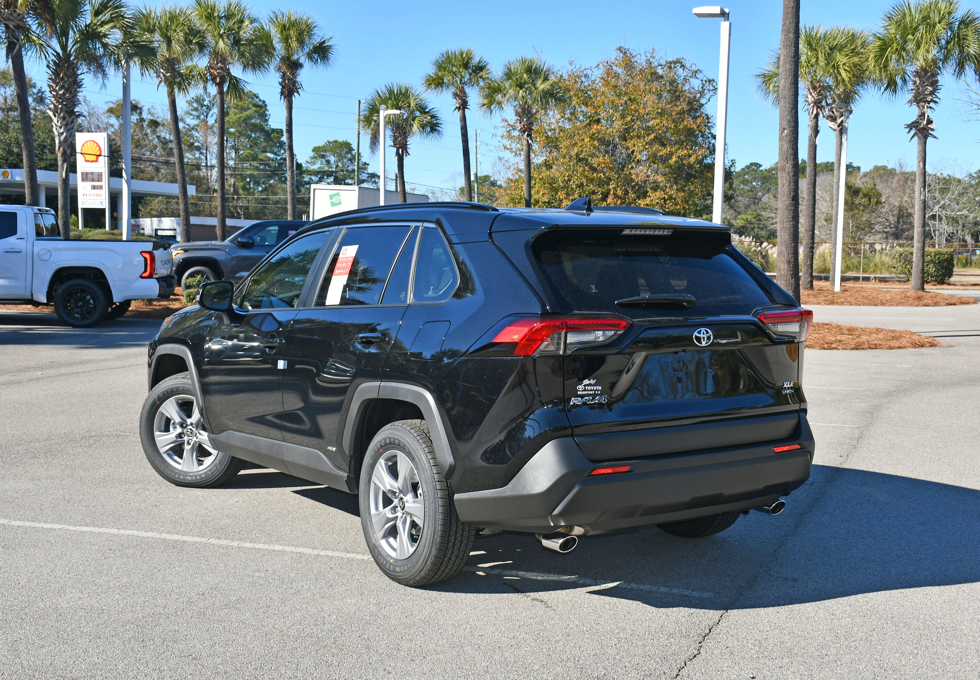 New 2025 Toyota RAV4 XLE image 2