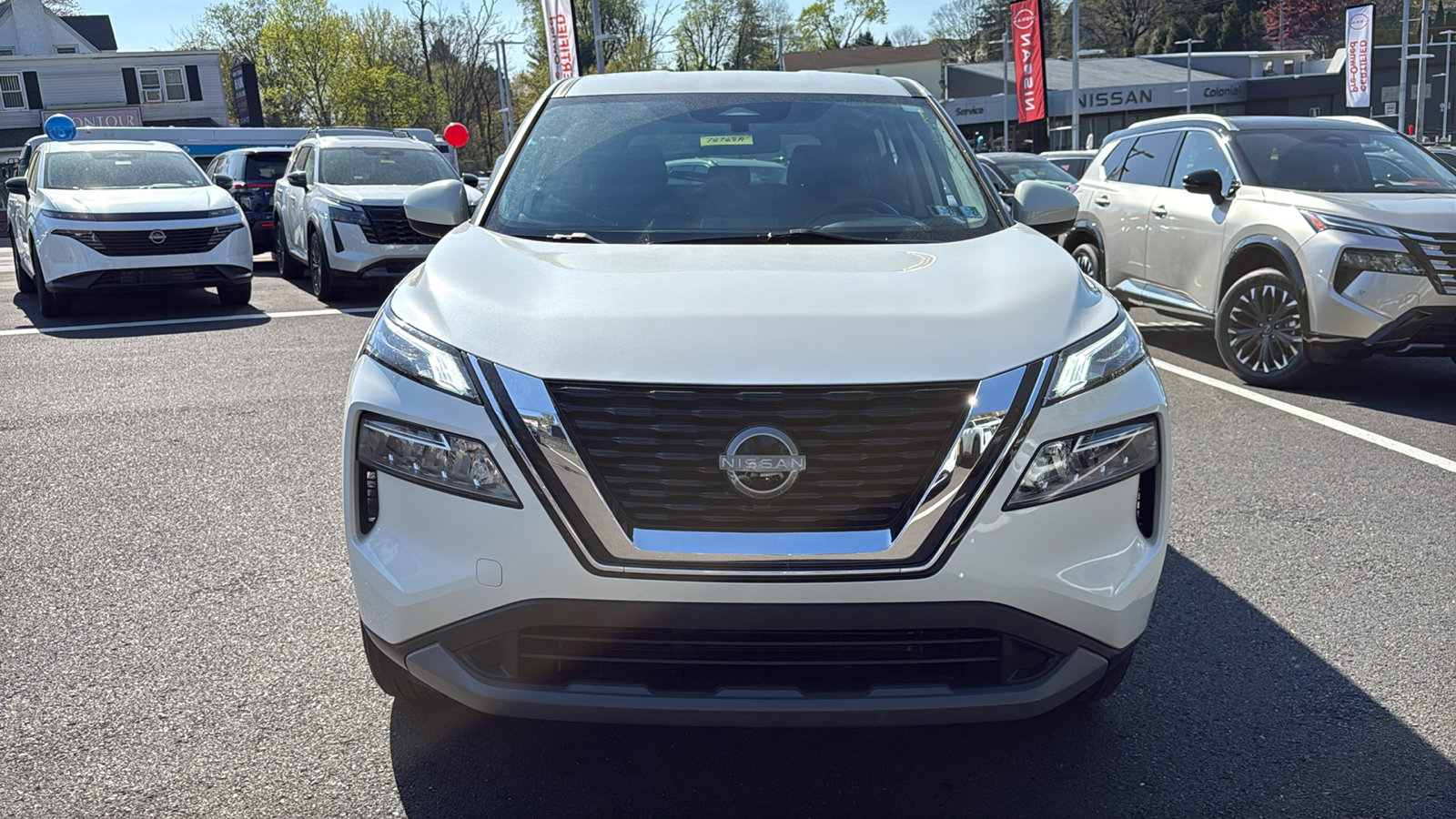 Certified 2023 Nissan Rogue SV AWD/4WD image 2