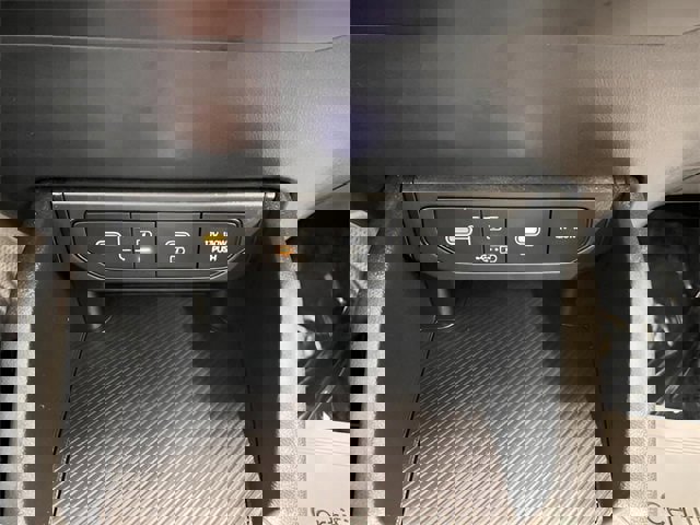 Used 2025 Kia K4 LXS image 26