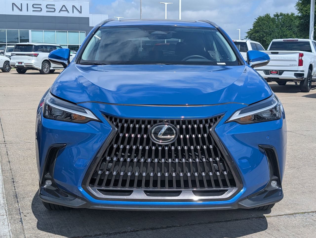 Used 2025 Lexus NX 250 FWD w/ Accessory Package (2T) image 6
