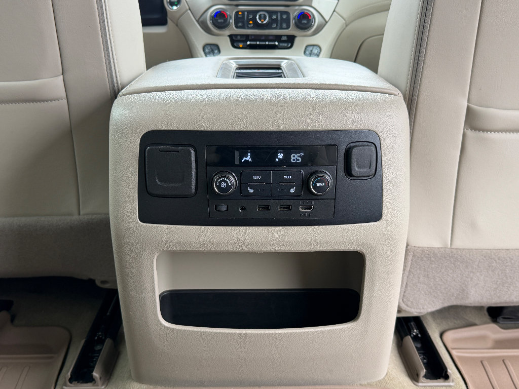 Used 2018 GMC Yukon Denali w/ Open Road Package AWD/4WD image 17