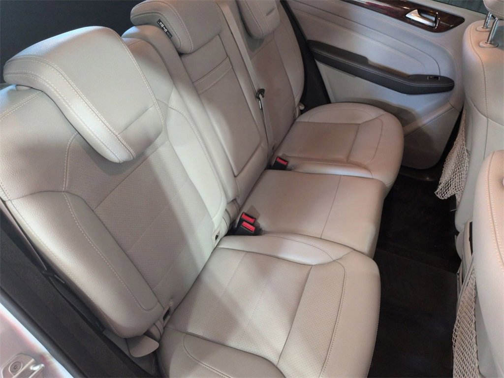 Used 2013 Mercedes-Benz ML 550 4MATIC w/ Premium 1 Pkg image 29