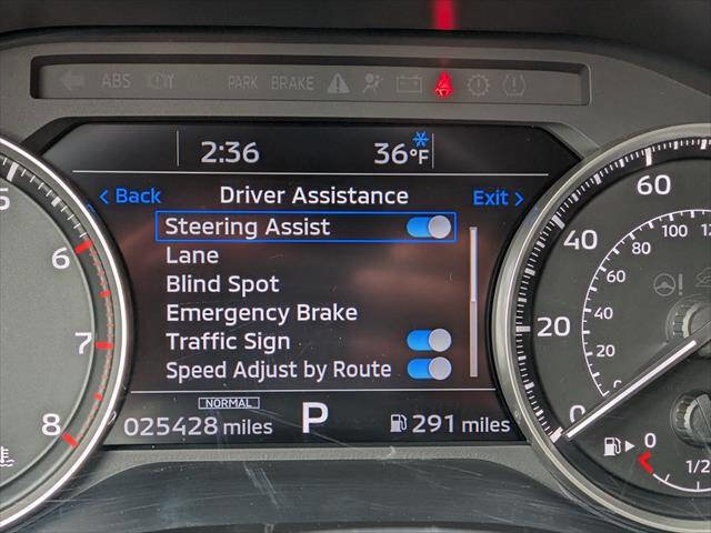 Used 2024 Mitsubishi Outlander SE image 29