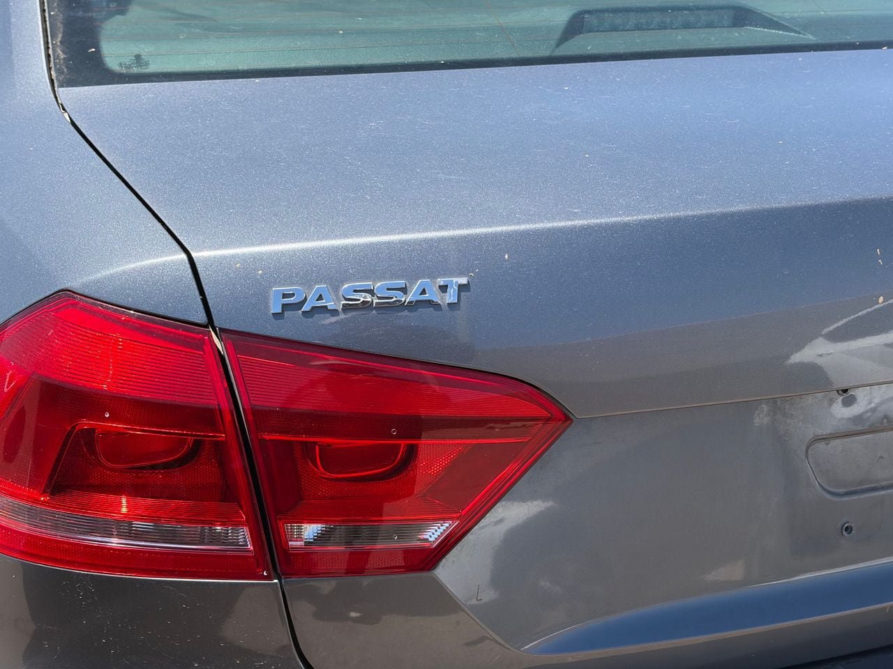 Used 2014 Volkswagen Passat 1.8T FWD image 9