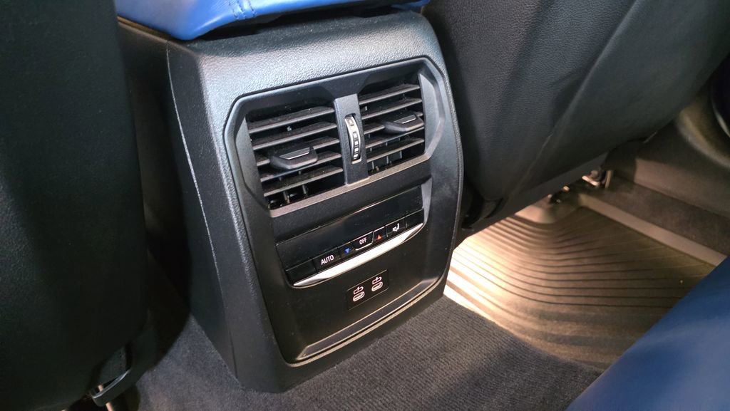 Used 2023 BMW M3 Competition w/ Executive Package image 23