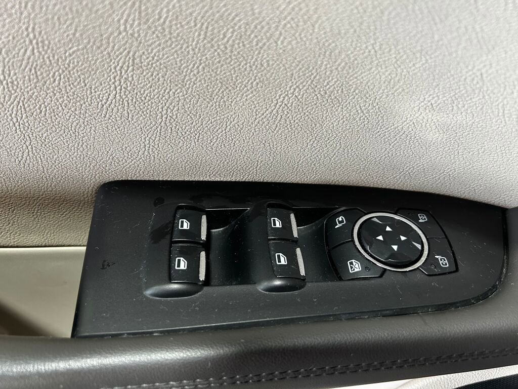 Used 2020 Lincoln Nautilus Reserve image 7