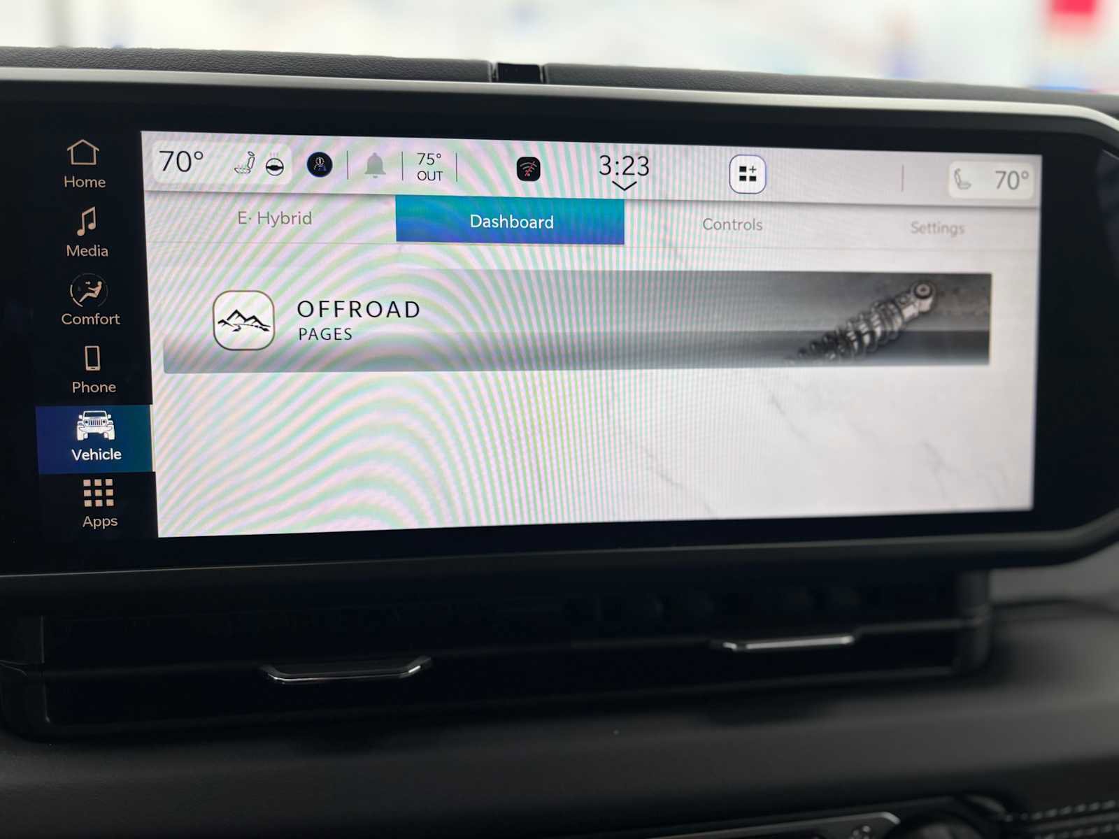 Used 2025 Jeep Wrangler Sahara image 29