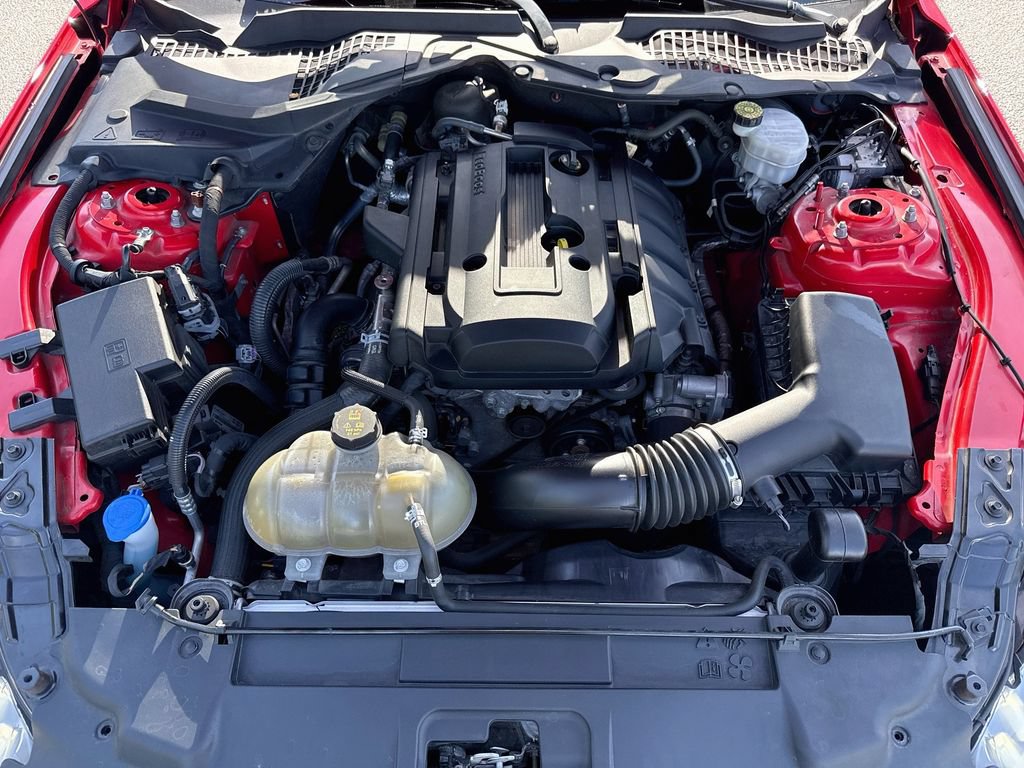 Used 2020 Ford Mustang Premium RWD image 30