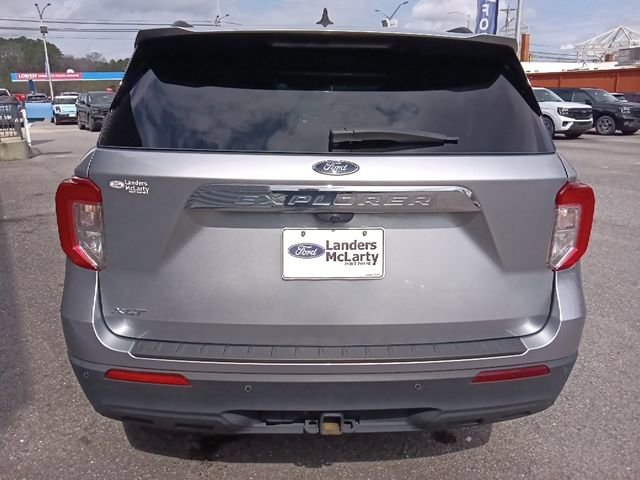 Certified 2022 Ford Explorer XLT w/ Class IV Trailer Tow Package image 4