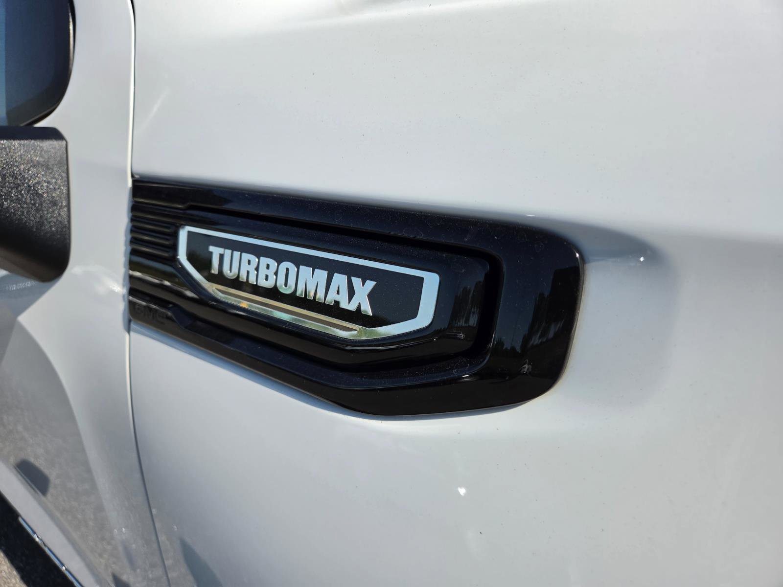 Used 2025 GMC Sierra 1500 Pro w/ Pro Value Package AWD/4WD image 5