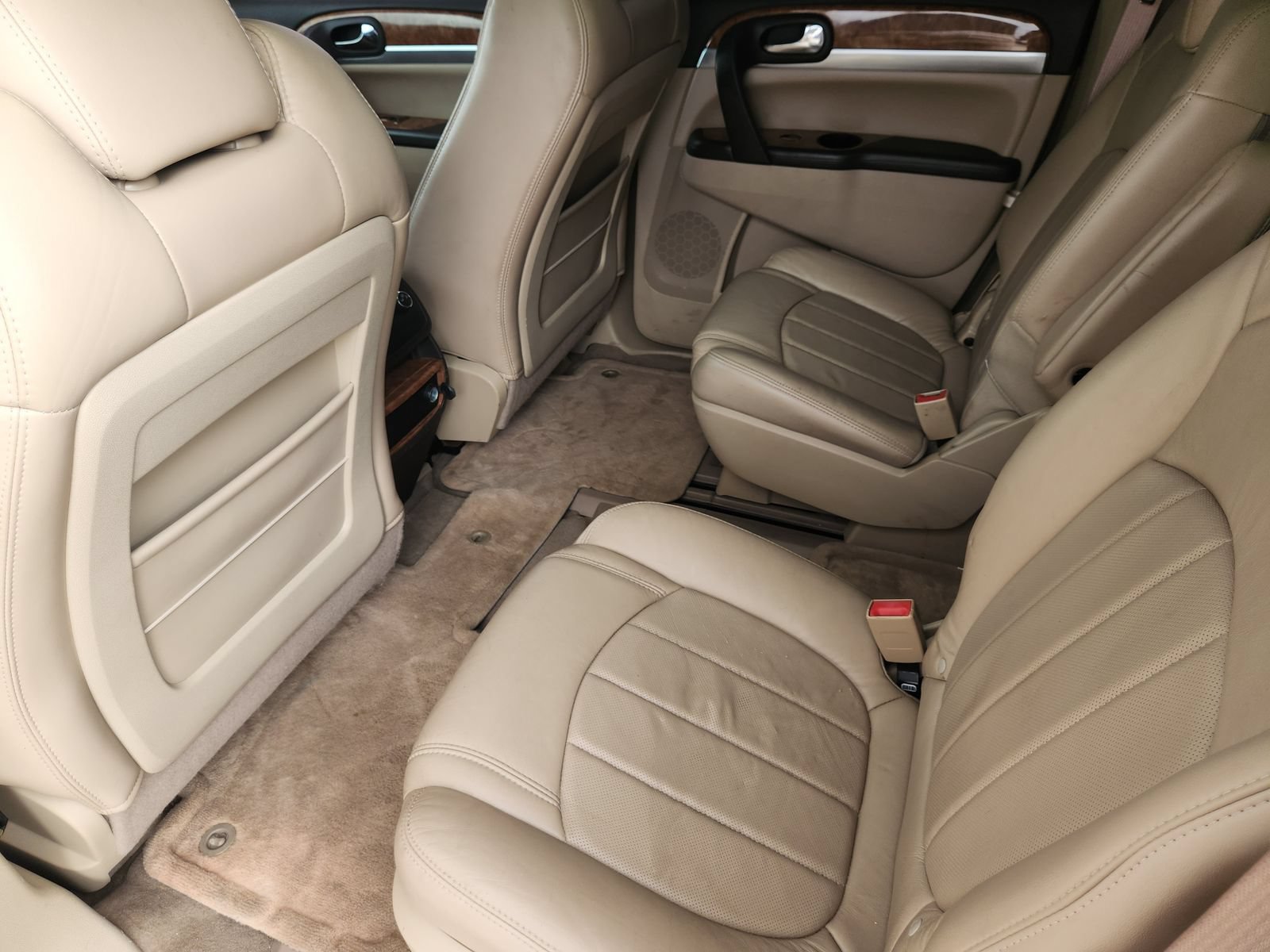Used 2009 Buick Enclave CXL FWD image 34