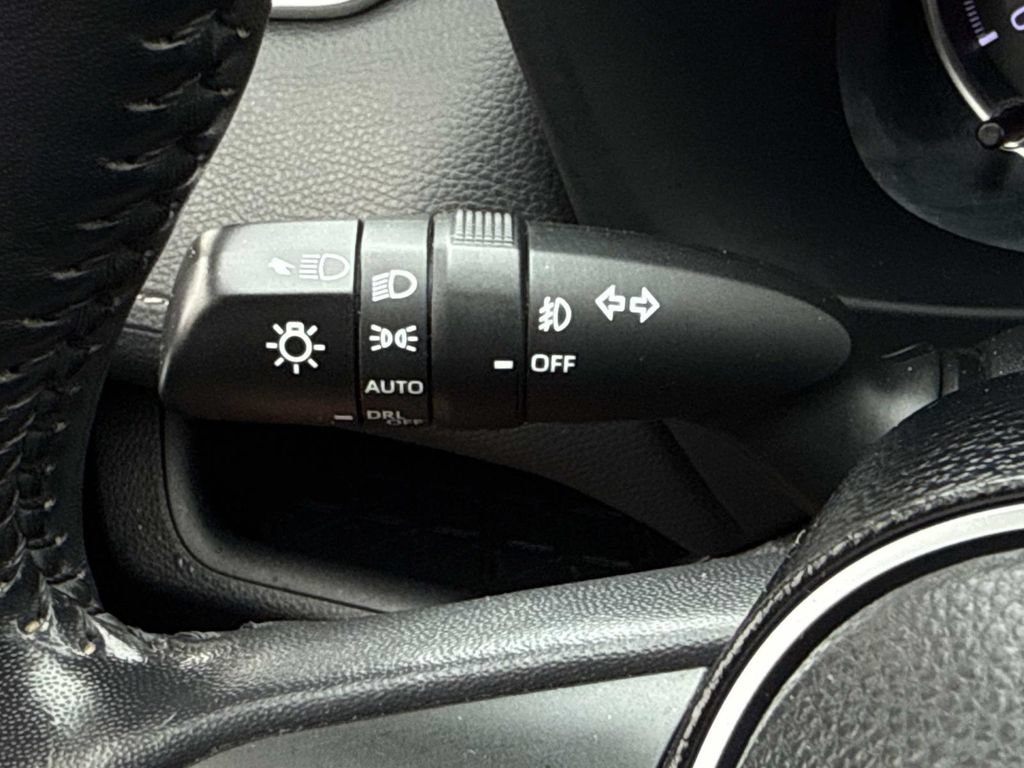 Used 2019 Toyota RAV4 XLE Premium w/ Cold Weather Package AWD/4WD image 23