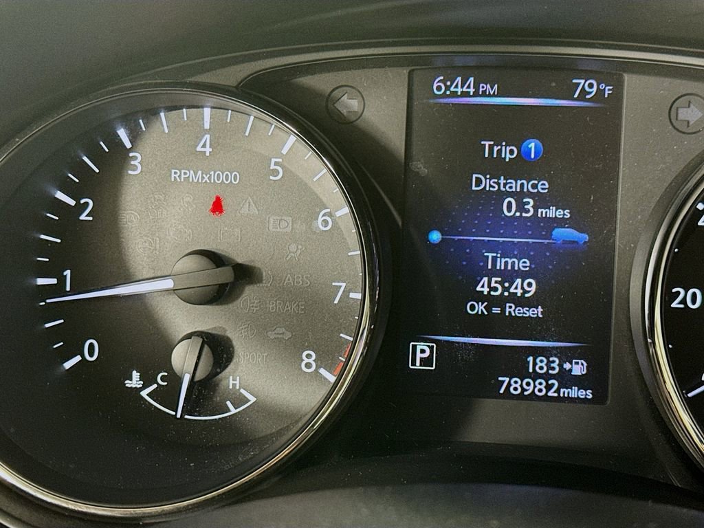 Used 2018 Nissan Rogue Sport S w/ S Appearance Package FWD image 14