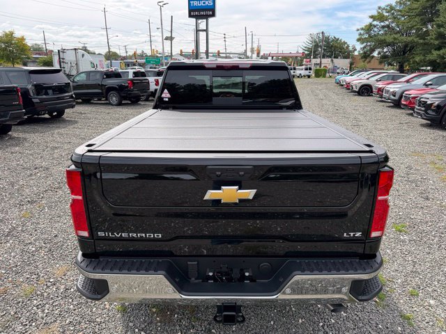 New 2026 Chevrolet Silverado 2500 LTZ w/ LTZ Convenience Package AWD/4WD image 7