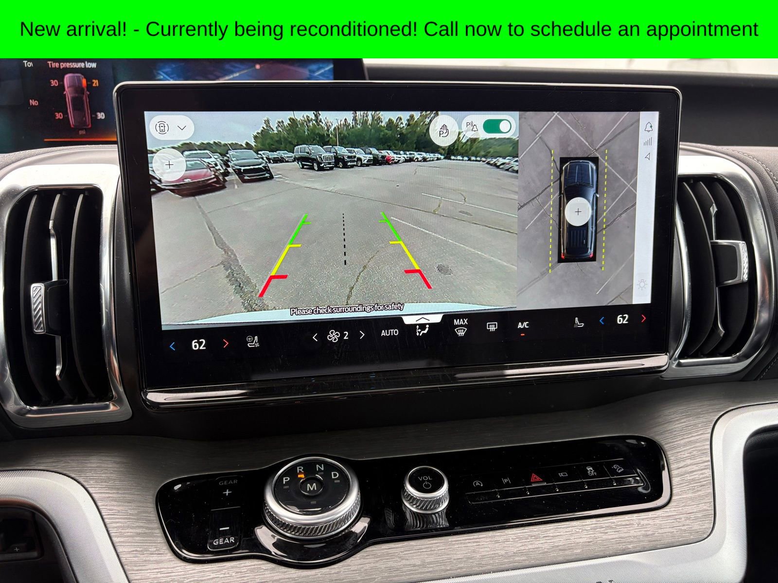 Used 2025 Ford Expedition Max Platinum AWD/4WD image 14