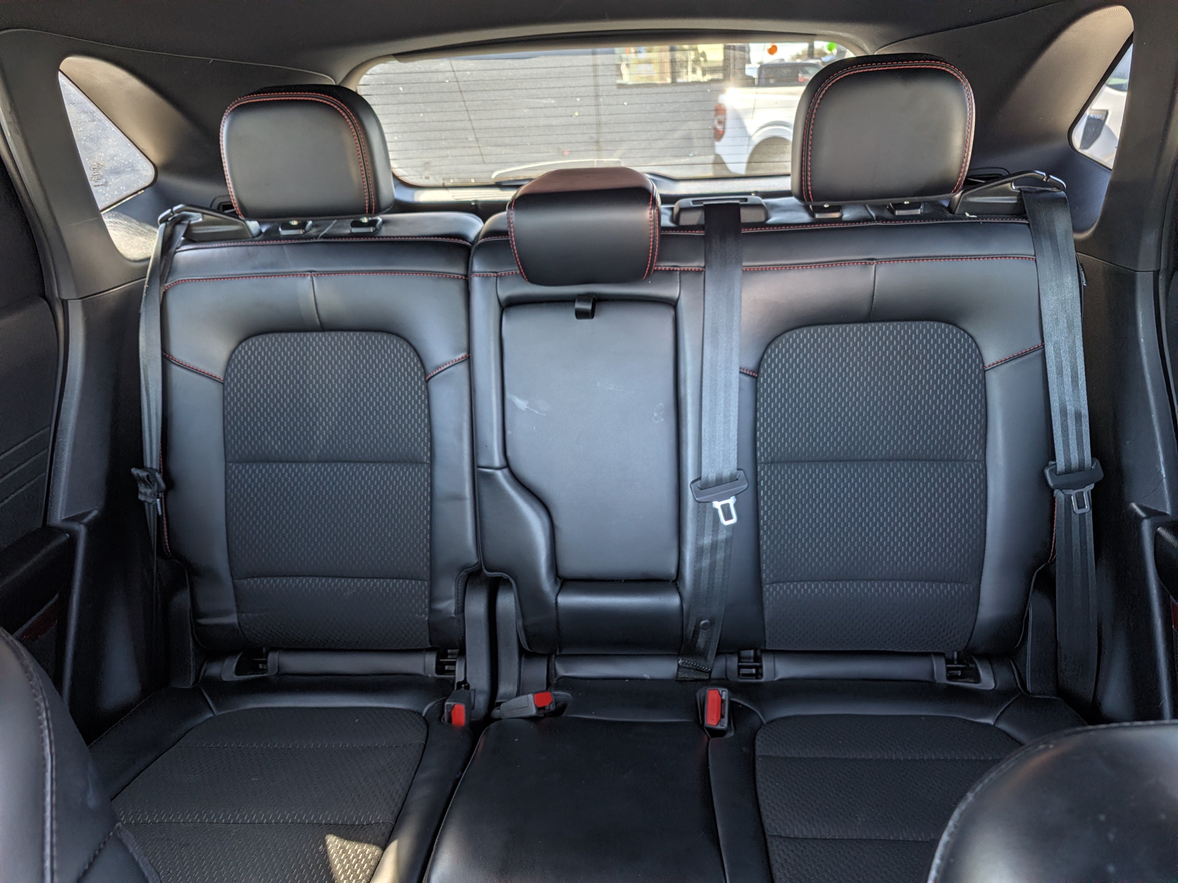 Certified 2025 Ford Escape ST-Line Select AWD/4WD image 13