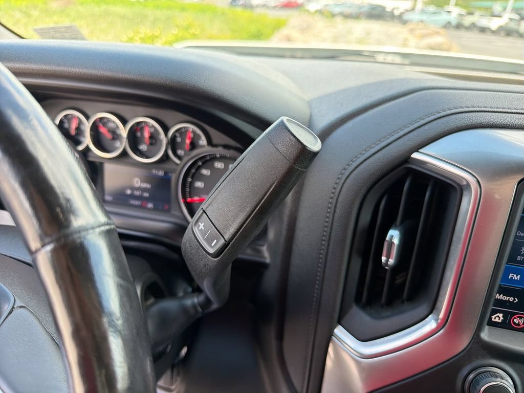 Used 2019 Chevrolet Silverado 1500 RST AWD/4WD image 26