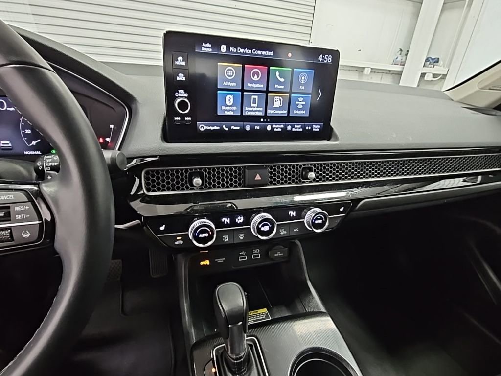 Used 2023 Honda Civic Touring image 13