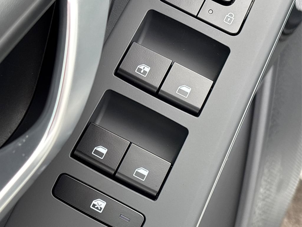 New 2026 Kia Niro EX image 25