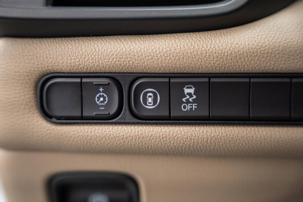 Used 2021 Acura TLX image 40