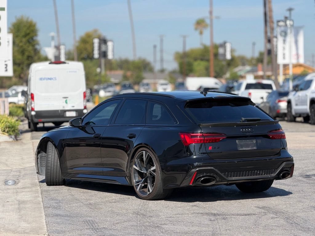 Used 2022 Audi RS 6 w/ Carbon Optic Package AWD/4WD image 2