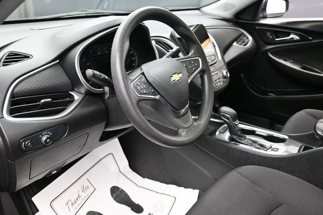 Used 2024 Chevrolet Malibu LT FWD image 14