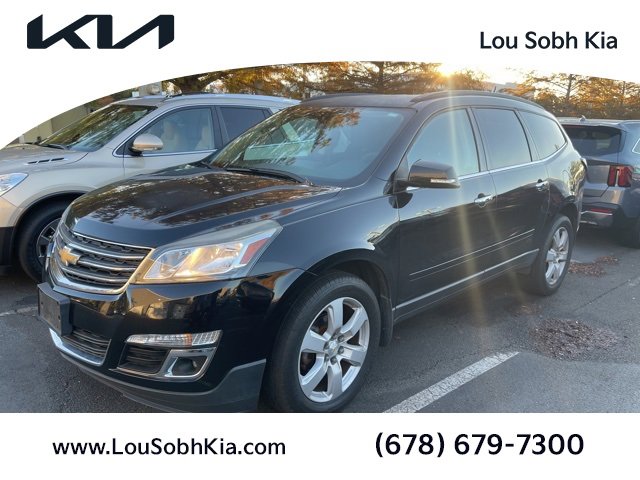 Used 2017 Chevrolet Traverse LT w/ Style and Technology Package