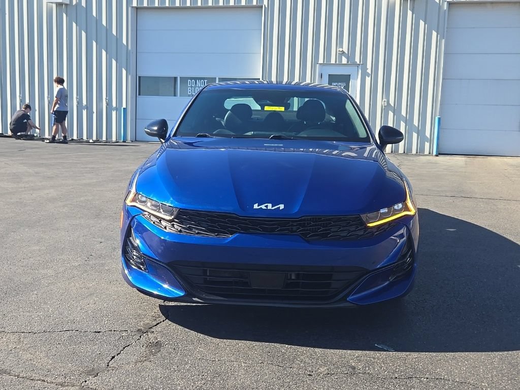 Used 2023 Kia K5 GT-Line w/ GT-Line Premium Package FWD image 2