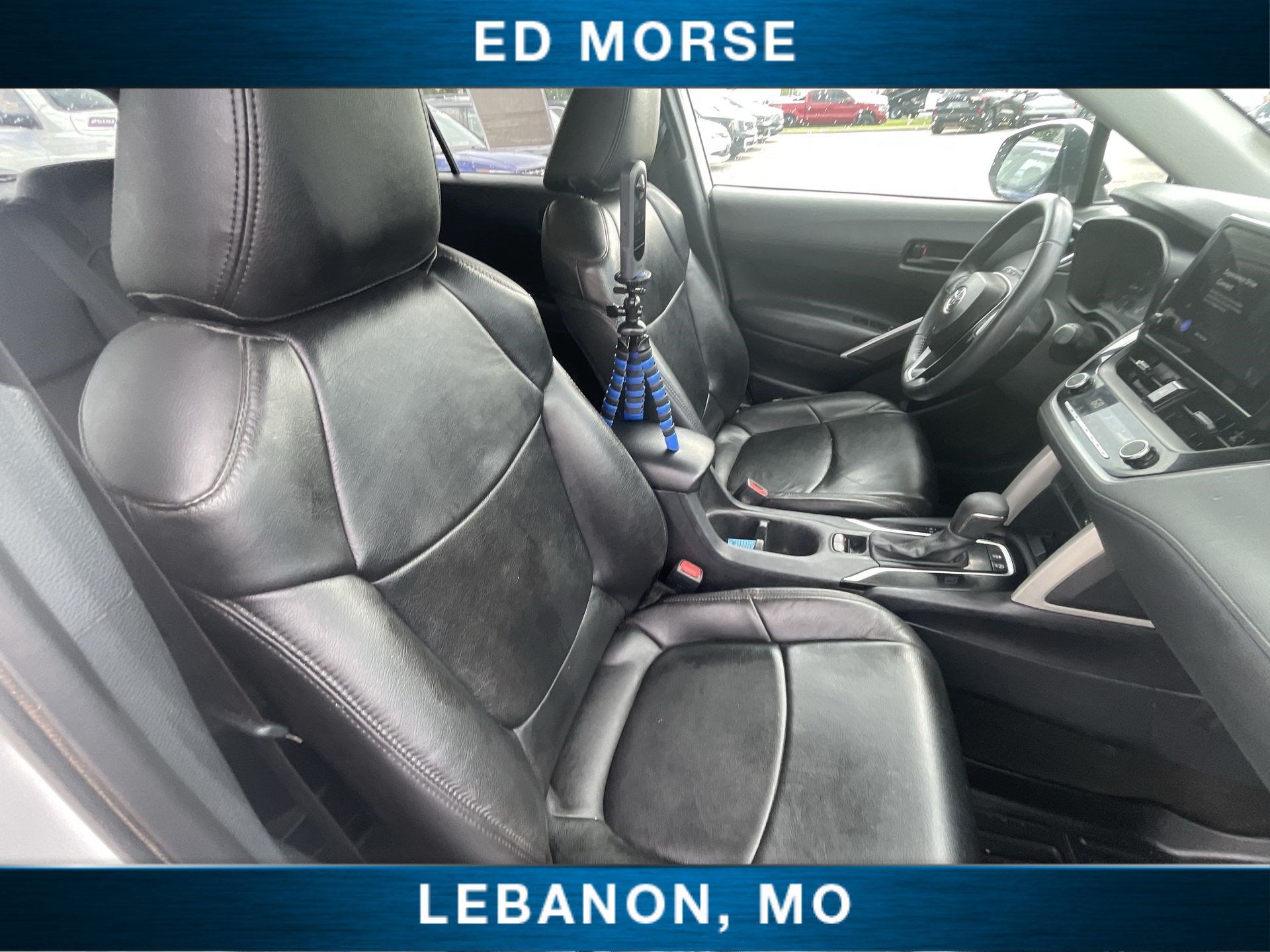 Used 2024 Toyota Corolla Cross LE w/ Moonroof Package FWD image 25
