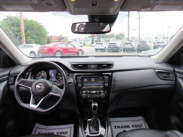 Used 2020 Nissan Rogue SL w/ Premium Package AWD/4WD image 12