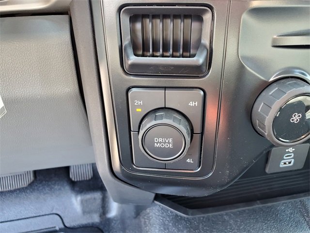 New 2025 Ford F450 XL w/ XL Chrome Package image 21