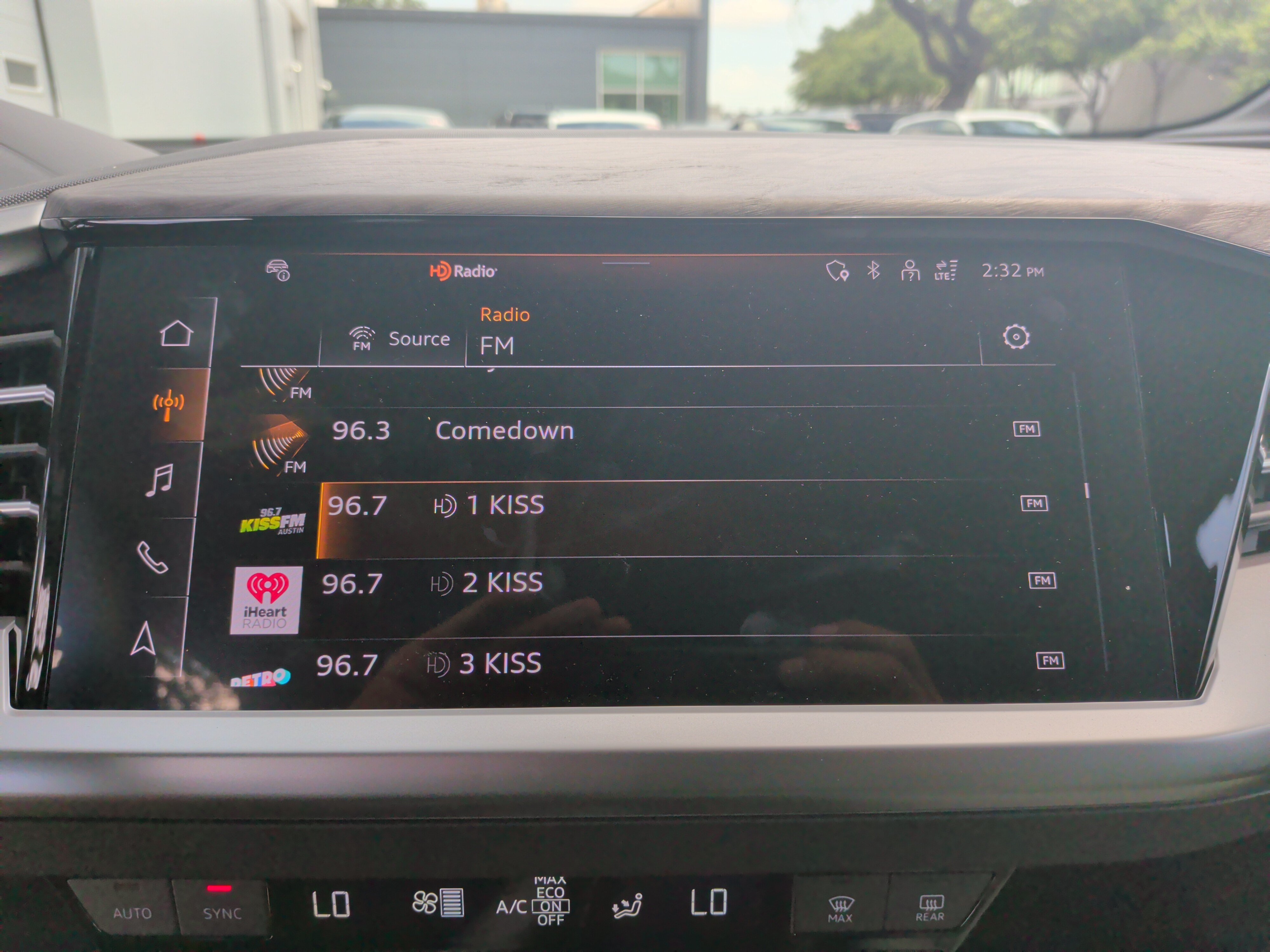 Certified 2024 Audi Q4 e-tron Prestige AWD/4WD image 23