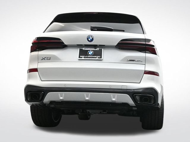 New 2026 BMW X5 xDrive50e w/ M Sport Package AWD/4WD image 25