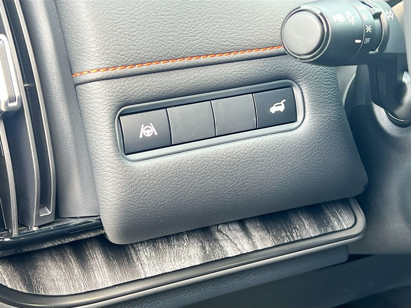New 2026 Nissan Armada PRO-4X AWD/4WD image 10