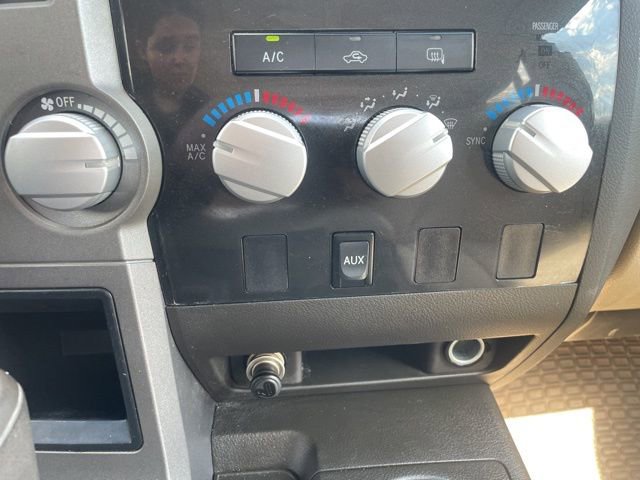 Used 2010 Toyota Tundra 2WD Double Cab image 22