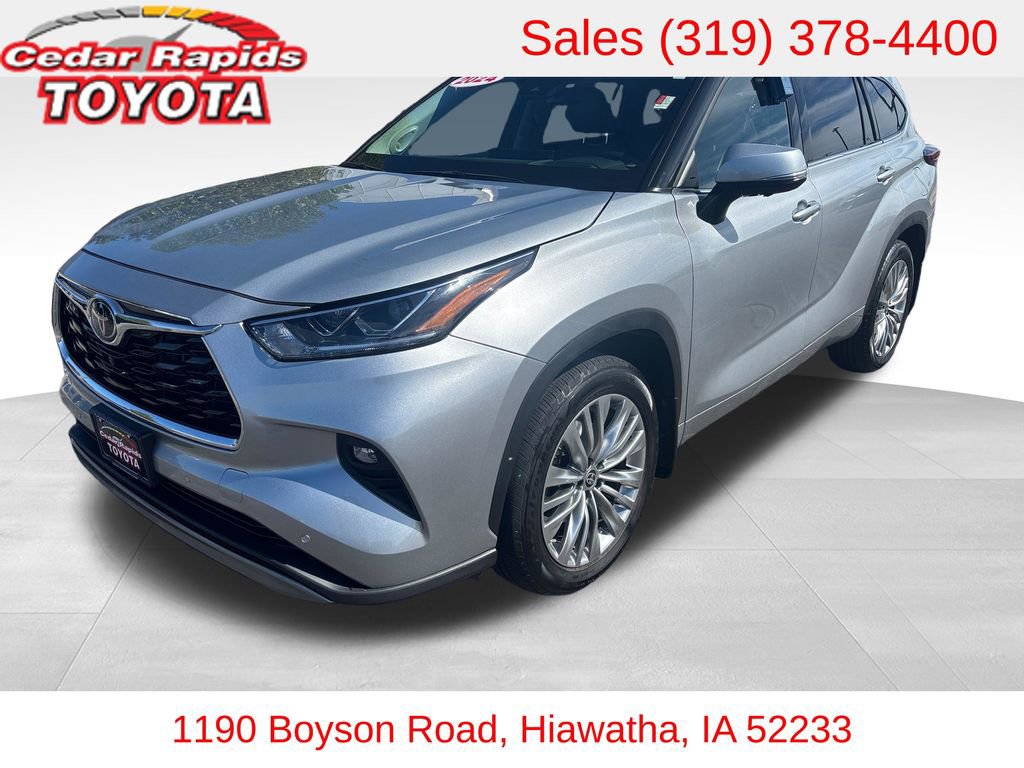Used 2024 Toyota Highlander Platinum AWD/4WD image 1