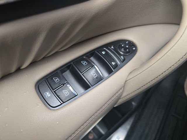 Used 2022 Nissan Armada Platinum image 31