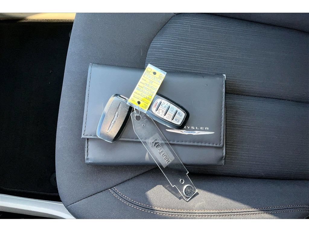Certified 2019 Chrysler Pacifica Touring Plus FWD image 57